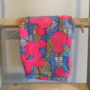 Women’s LuLaRoe OS Mickey Disney leggings